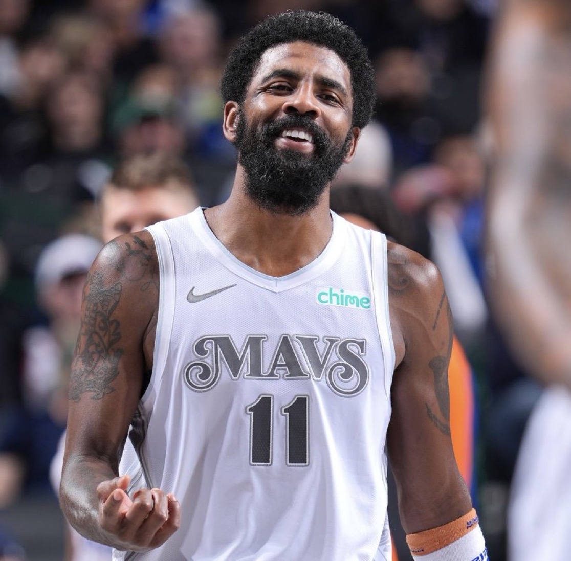 他在场上的 他在场上的