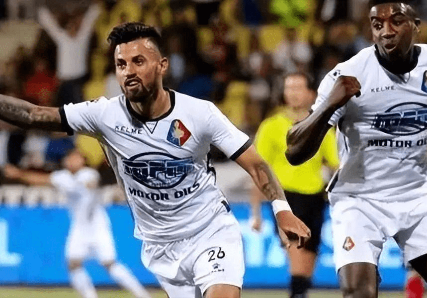 的多样化打 的多样化打