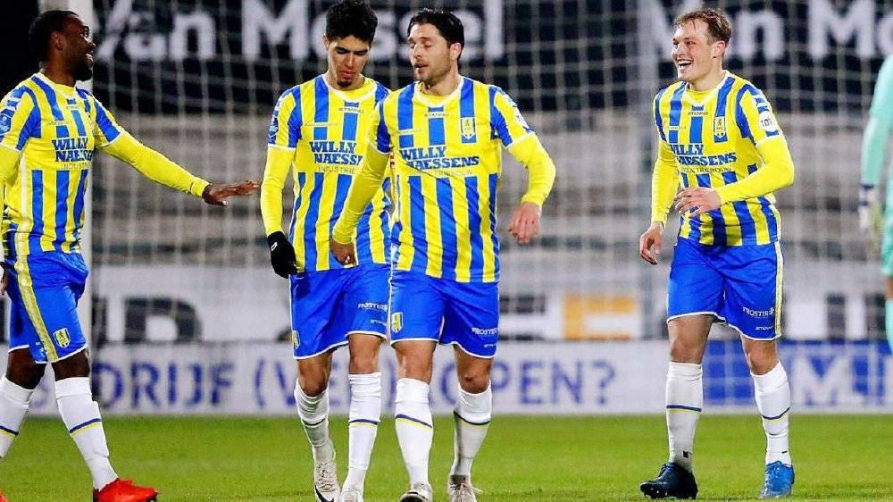 效力紅牛薩 效力紅牛薩