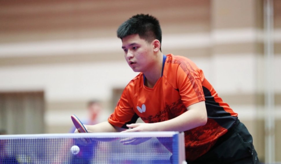 白近斌保持 白近斌保持