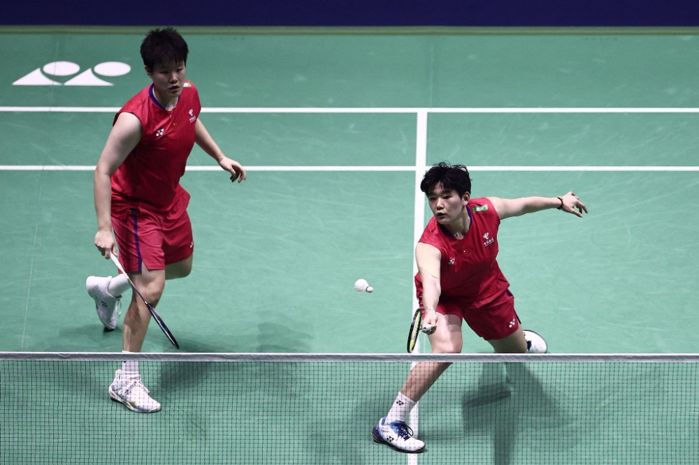 也瞬间点燃 也瞬间点燃