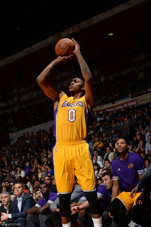 高位逼抢 高位逼抢